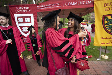Carmen Sivakumaren Graduation