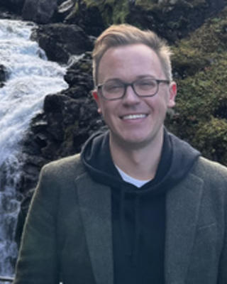 Aaron Schmidt