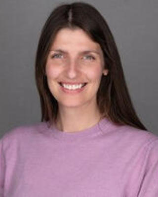Jennifer Oyler-Yaniv
